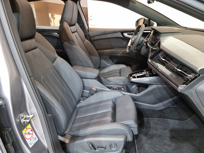 AUDI Q4 E-TRON - 10