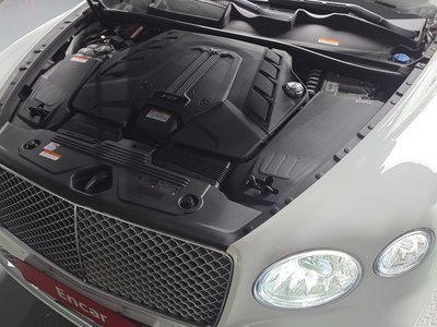 2023 Bentley BENTAYGA photo 7