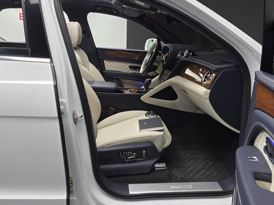 2023 Bentley BENTAYGA 缩略图 16