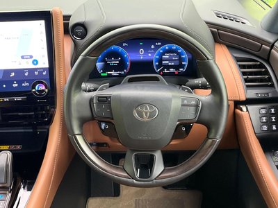 2025 Toyota VELLFIRE — фото 7
