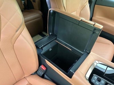 صورة مصغرة 68 لـ 2025 Toyota VELLFIRE