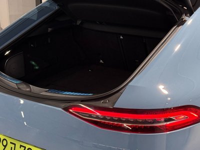 MERCEDES-BENZ GT AMG - 10