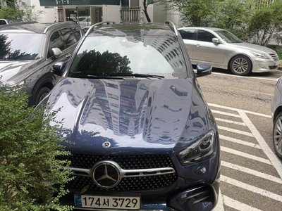 صورة 1 لـ 2025 Mercedes-BENZ GLE