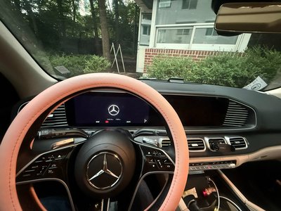 صورة 2 لـ 2025 Mercedes-BENZ GLE
