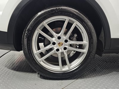 PORSCHE CAYENNE - 6
