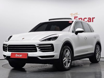 PORSCHE CAYENNE - 1