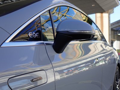 MERCEDES-BENZ EQE AMG - 8