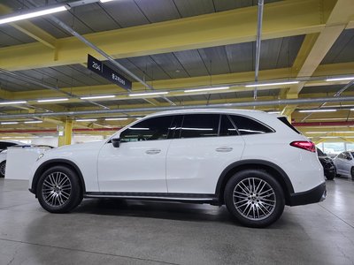 صورة 7 لـ 2025 Mercedes-BENZ GLC