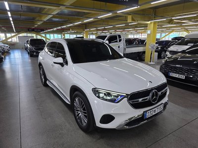 صورة 3 لـ 2025 Mercedes-BENZ GLC
