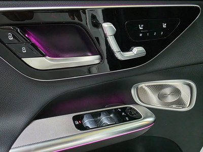 صورة مصغرة 12 لـ 2025 Mercedes-BENZ GLC
