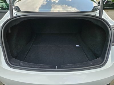 صورة مصغرة 12 لـ 2025 Tesla MODEL 3