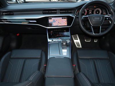 صورة 6 لـ 2024 AUDI A6 AVANT