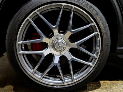 2019 Mercedes-BENZ GLC AMG thumbnail 16