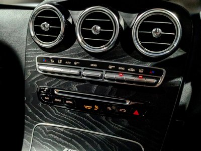 2019 Mercedes-BENZ GLC AMG thumbnail 30