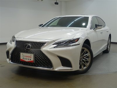 LEXUS LS - 6