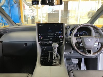 TOYOTA ALPHARD - 4
