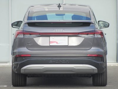 AUDI Q4 SPORTBACK E-TRON - 9