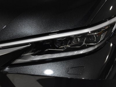 2025 Lexus LM — миниатюра 11