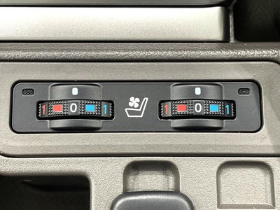 TOYOTA LAND CRUISER PRADO - 6