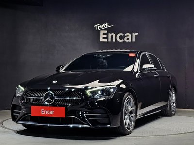 MERCEDES-BENZ E-CLASS - 1