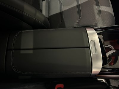 2025 Mercedes-BENZ GLC AMG — миниатюра 23