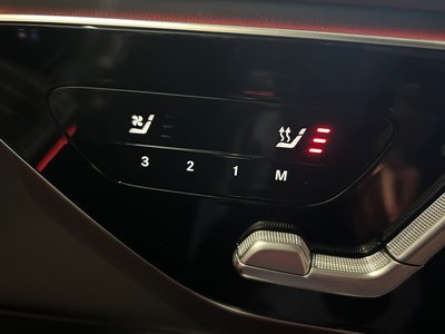 2025 Mercedes-BENZ GLC AMG — миниатюра 17