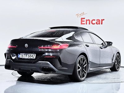 2023 BMW 8 SERIES photo 4