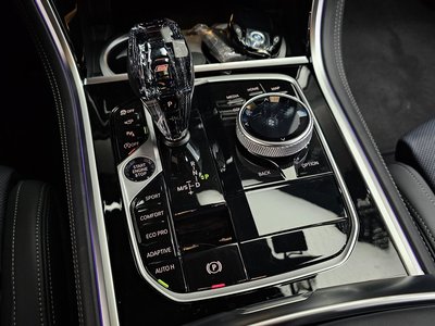 2023 BMW 8 SERIES thumbnail 12