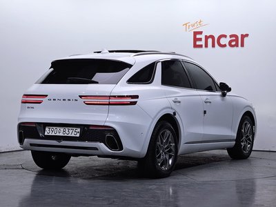 2021 Genesis GV70 photo 4