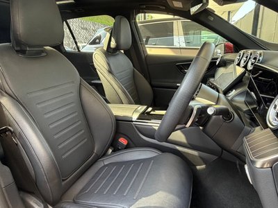 MERCEDES-BENZ GLC - 8