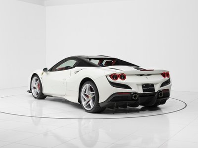 FERRARI F8 SPIDER - 10