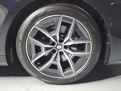2023 BMW 5 SERIES 照片 8