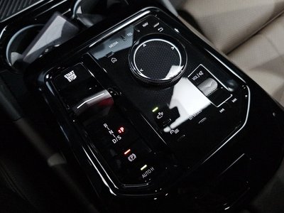 2023 BMW 5 SERIES 缩略图 12
