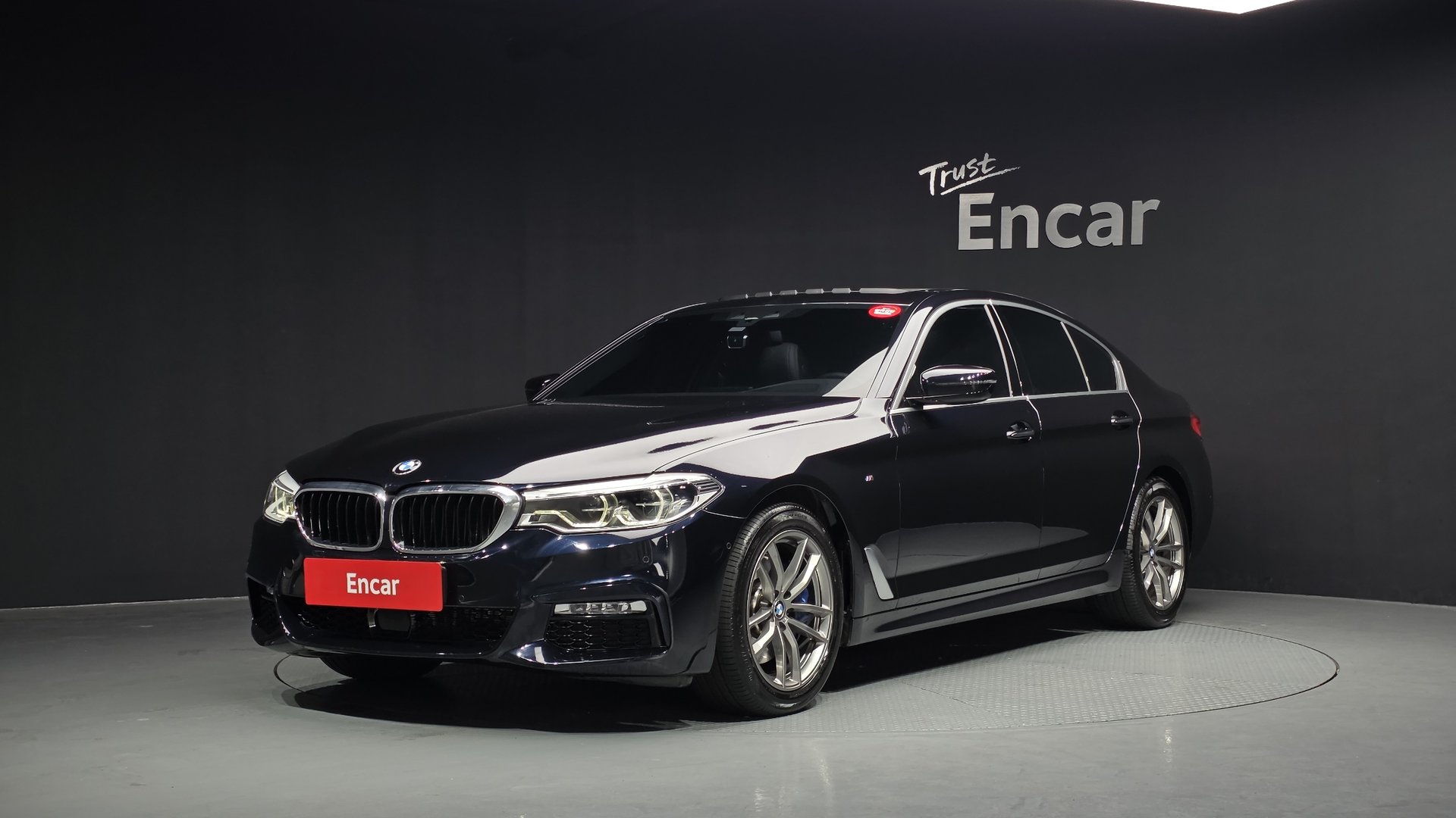 BMW 5 SERIES - View 1