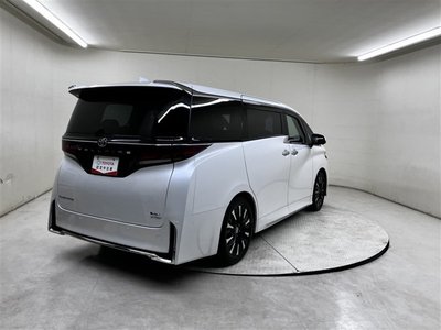 TOYOTA VELLFIRE - 4