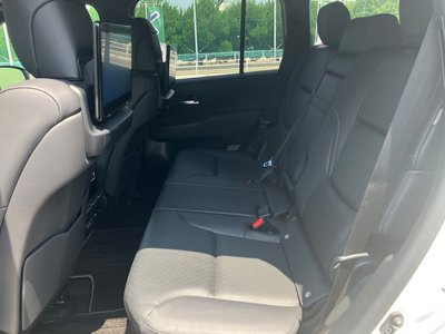 2023 Toyota LAND CRUISER 300 缩略图 32