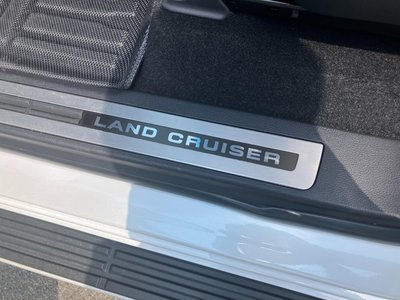 2023 Toyota LAND CRUISER 300 缩略图 41