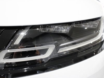 LAND ROVER RANGE ROVER VELAR - 5