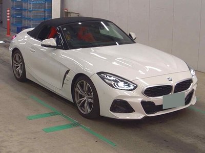 صورة 1 لـ 2023 BMW Z4