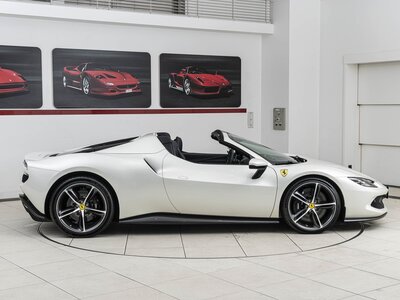 FERRARI 296 GTS - 10