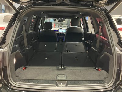 صورة 9 لـ 2023 Mercedes-BENZ GLB