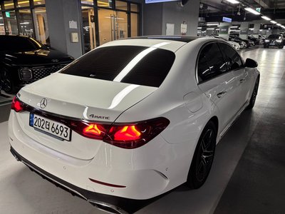 MERCEDES-BENZ E-CLASS - 7