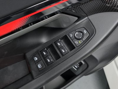 2025 BMW M5 缩略图 29