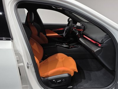 2025 BMW M5 缩略图 17