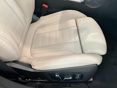 صورة مصغرة 22 لـ 2026 BMW 3 SERIES