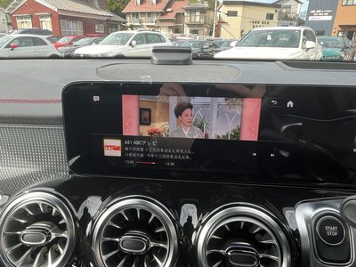 MERCEDES-BENZ EQB - 10