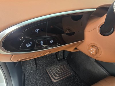 2025 Genesis GV70 — миниатюра 16