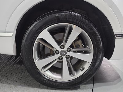 2022 Genesis GV80 photo 8
