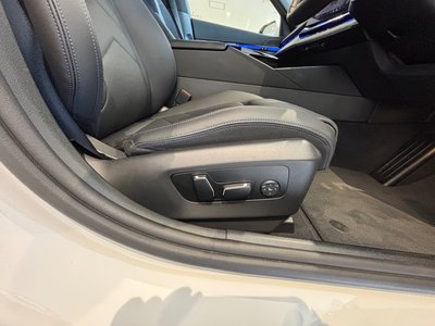 صورة مصغرة 17 لـ 2024 BMW 5 SERIES