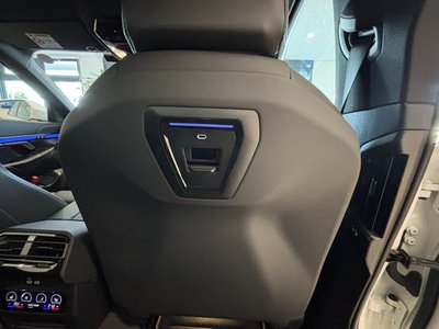 صورة مصغرة 20 لـ 2024 BMW 5 SERIES